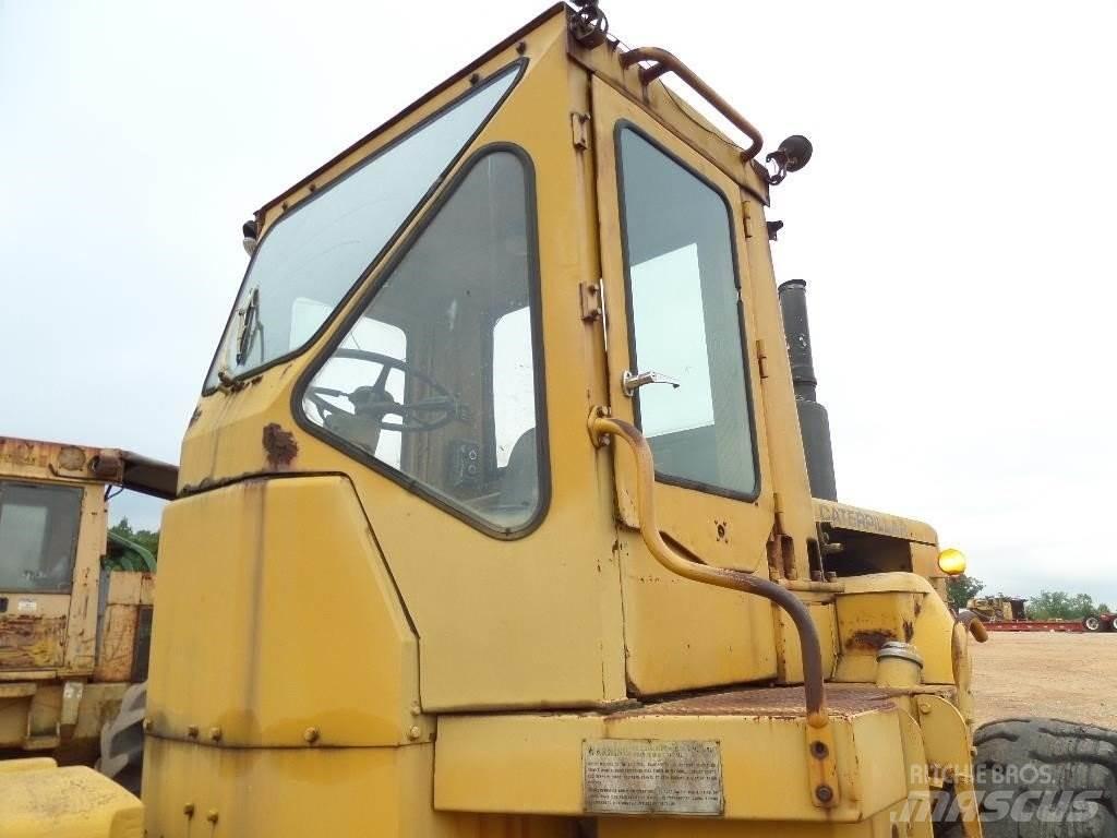 CAT 814 Pyöräkuormaajat