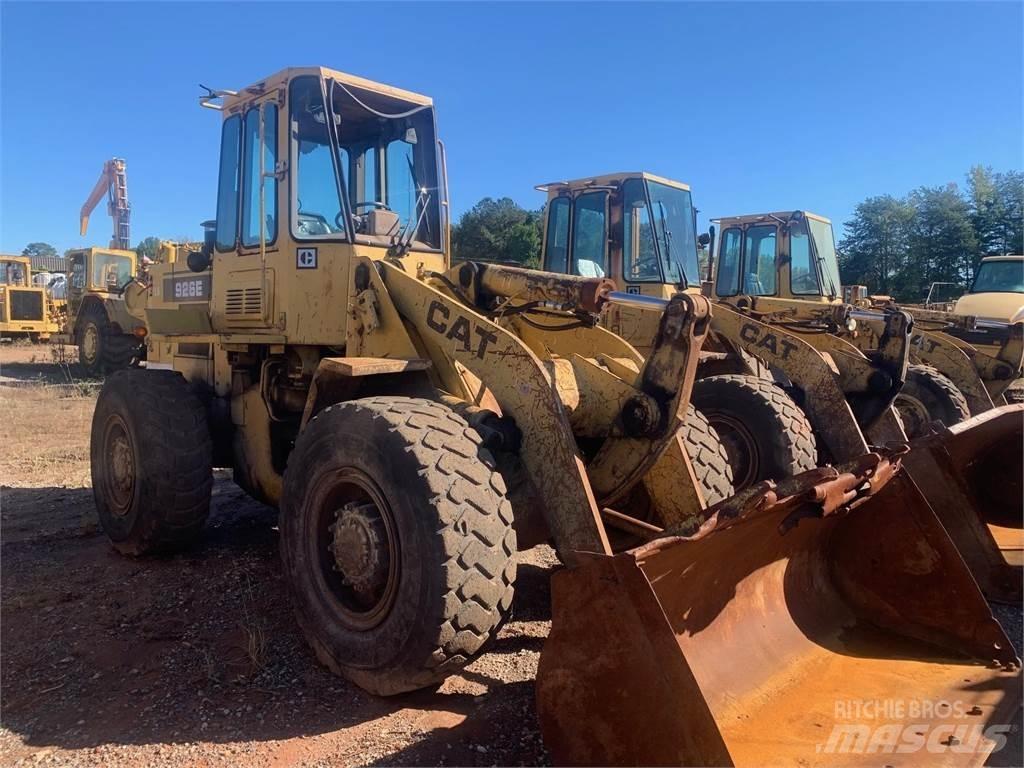 CAT 926E Pyöräkuormaajat