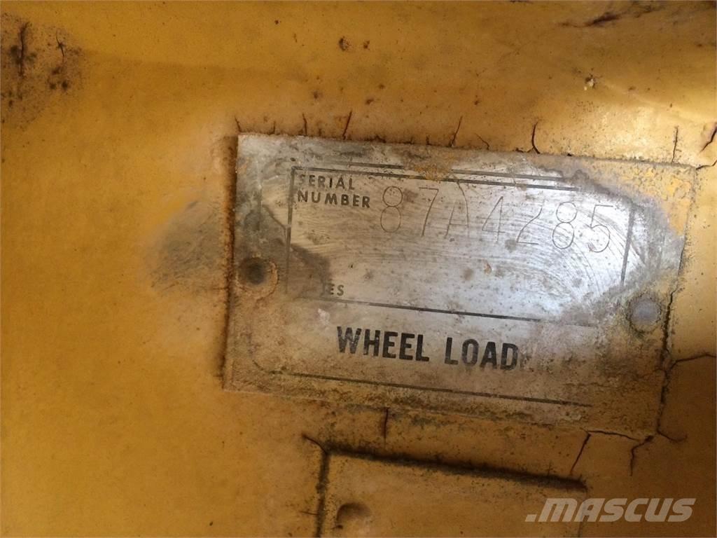 CAT 988 Pyöräkuormaajat
