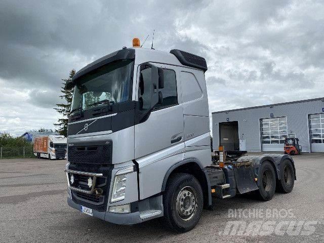 Volvo FH 13 6x4 Vetopöytäautot