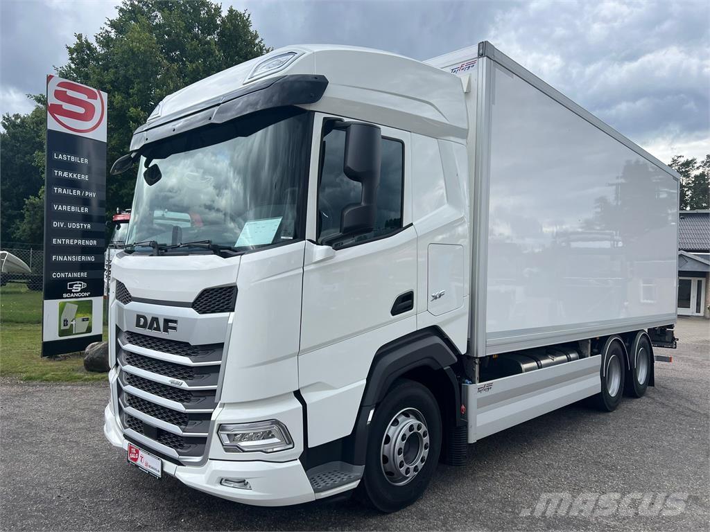 DAF XF480 FAS 6x2 Umpikorikuorma-autot