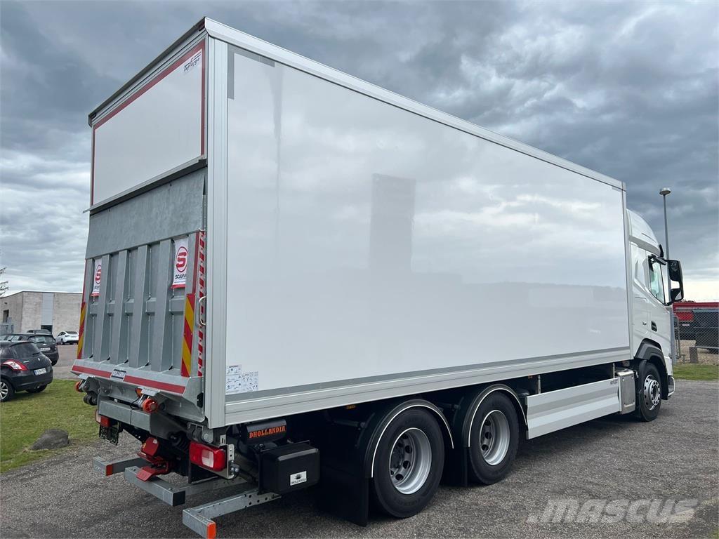 DAF XF480 FAS 6x2 Umpikorikuorma-autot