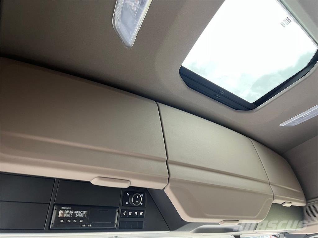 DAF XF480 FAS 6x2 Umpikorikuorma-autot