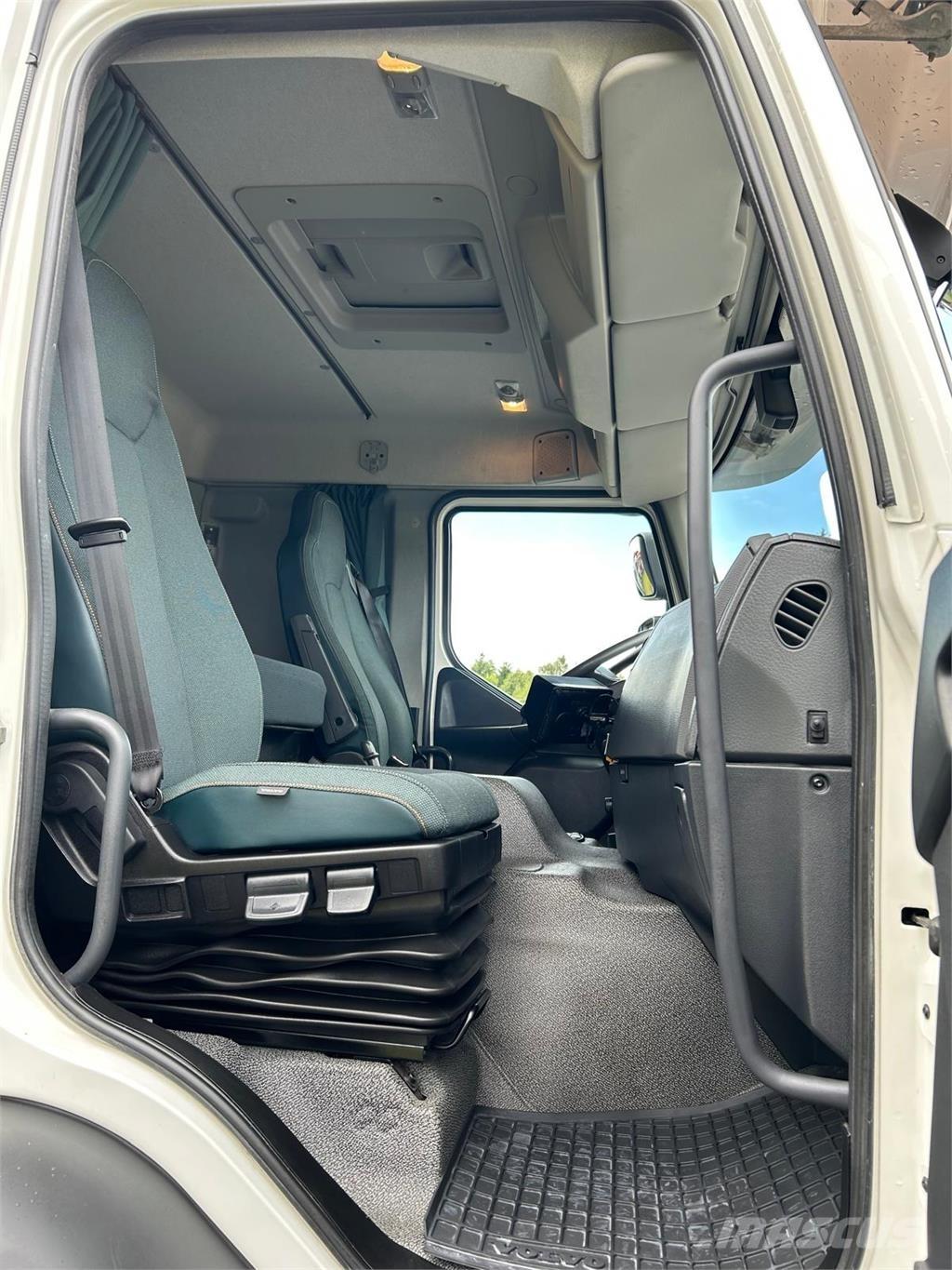 Volvo FE 320 18 ton Umpikorikuorma-autot