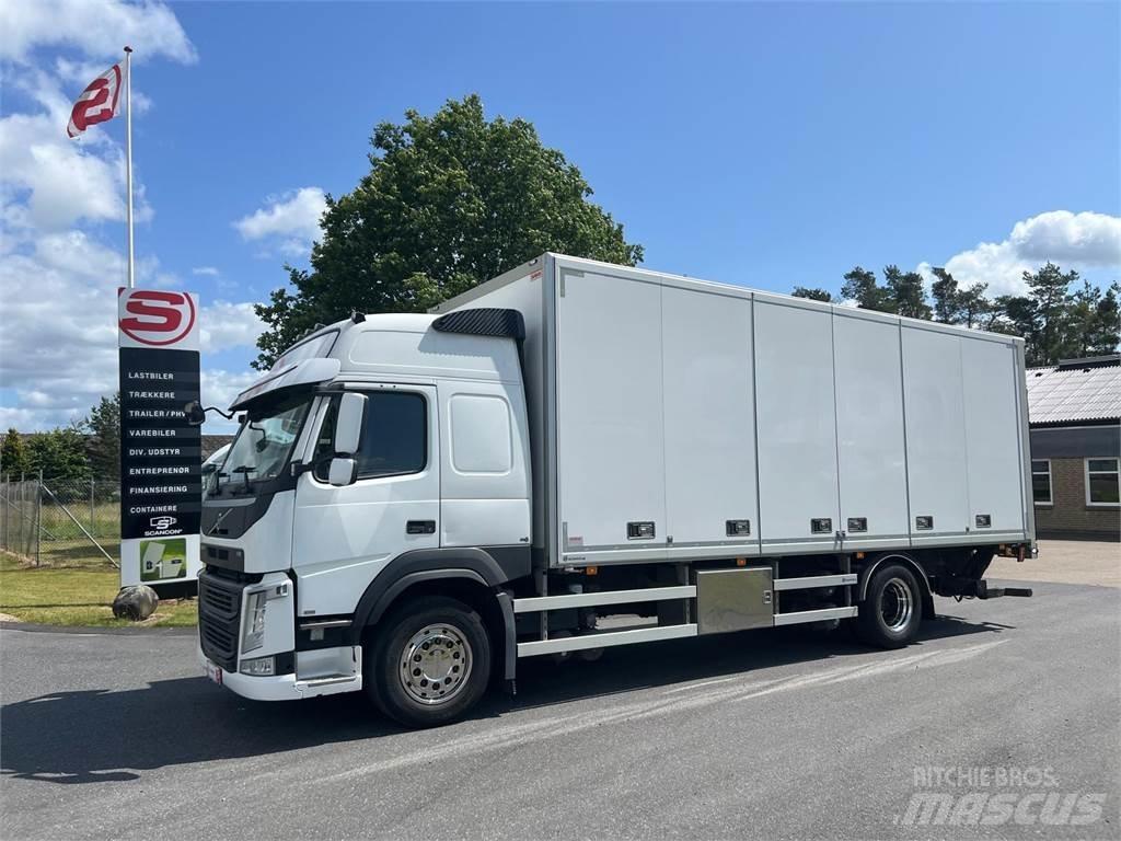 Volvo FM330 Umpikorikuorma-autot