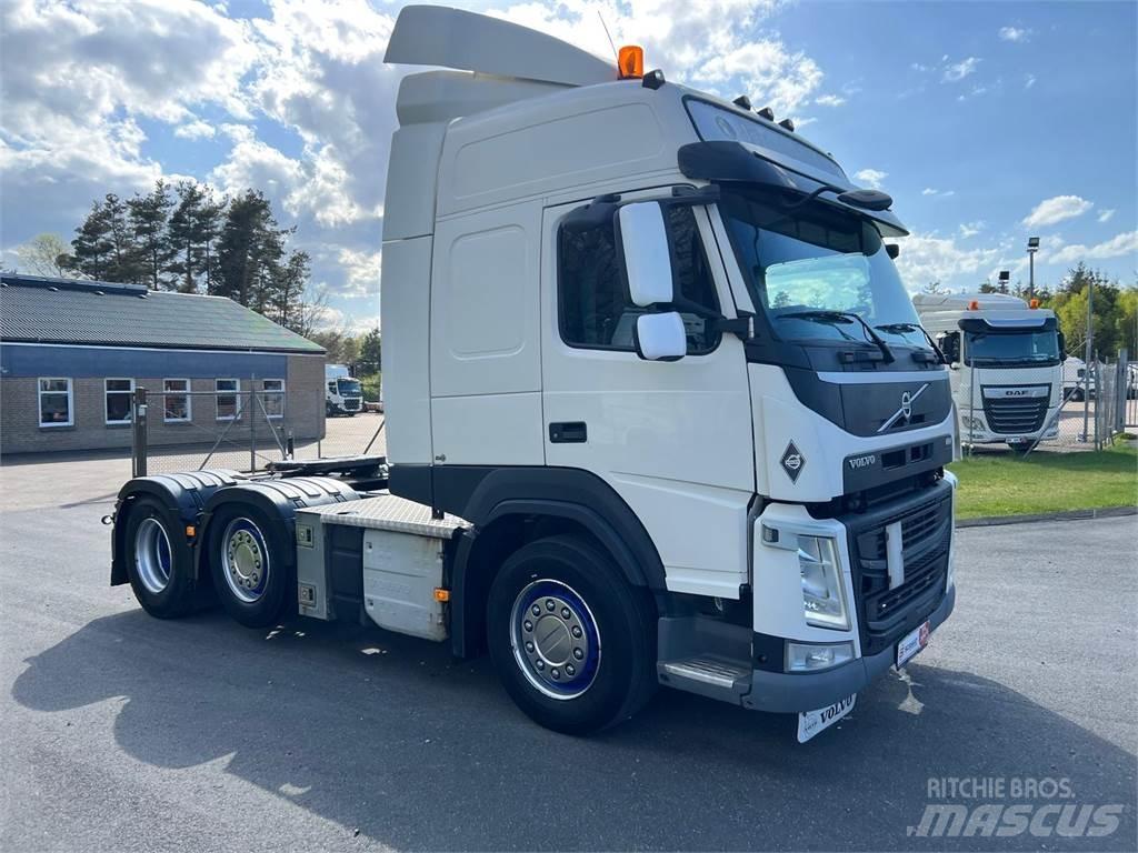 Volvo FM450 Vetopöytäautot