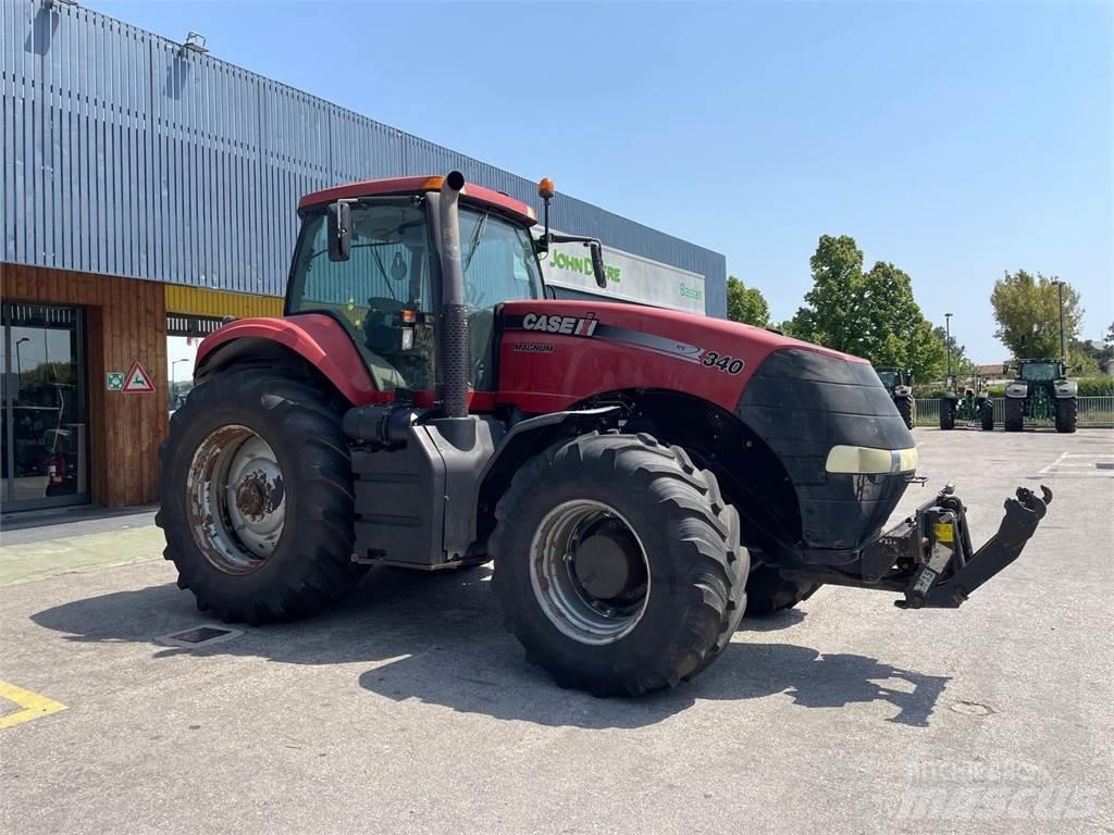 Case IH MAGNUM 340 Traktorit