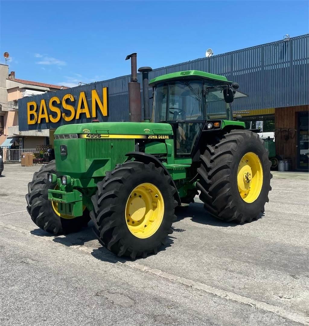John Deere 4955 Traktorit