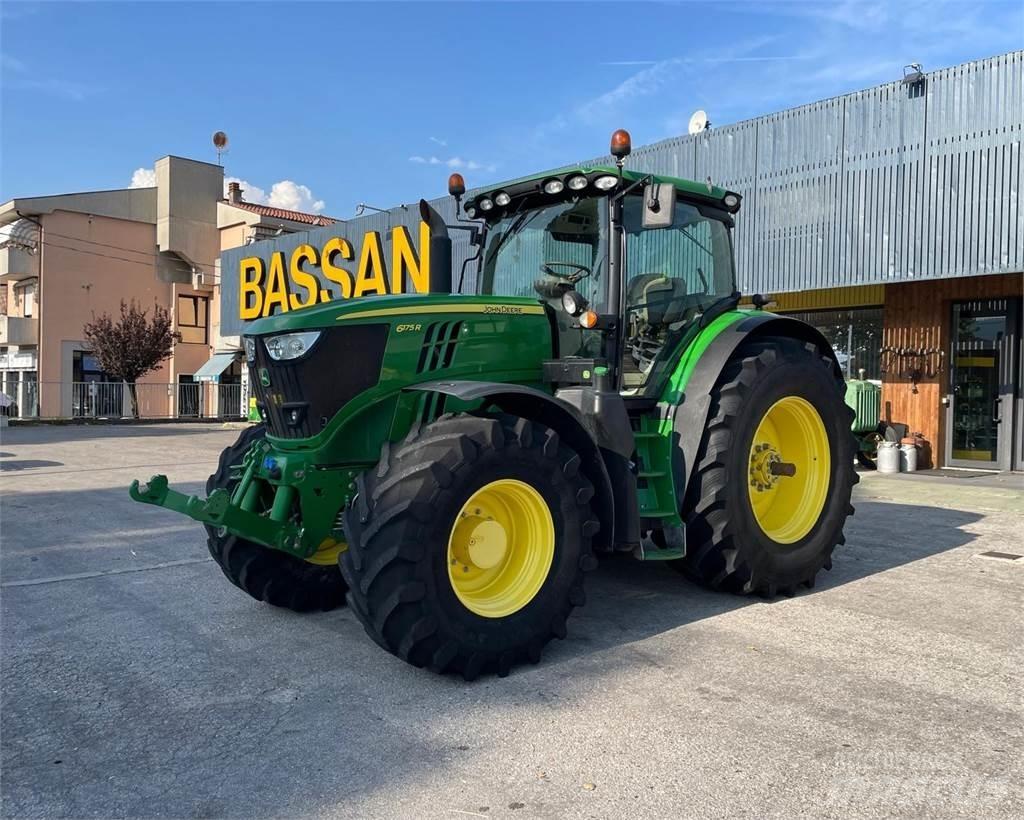 John Deere 6175 R Traktorit