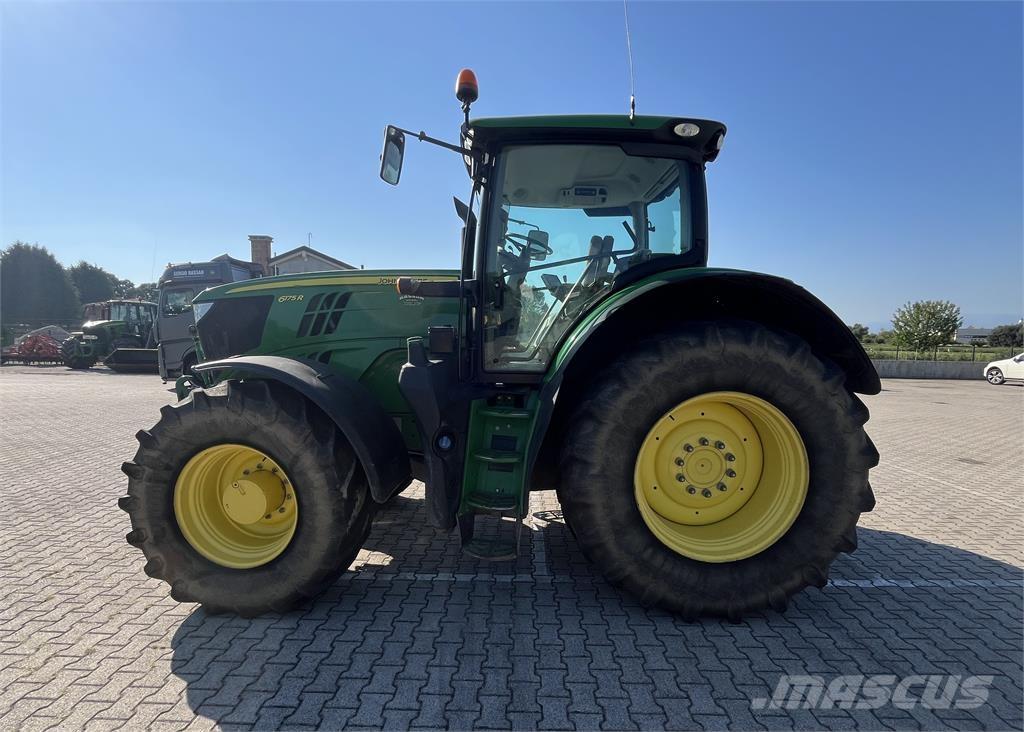 John Deere 6175 R Traktorit