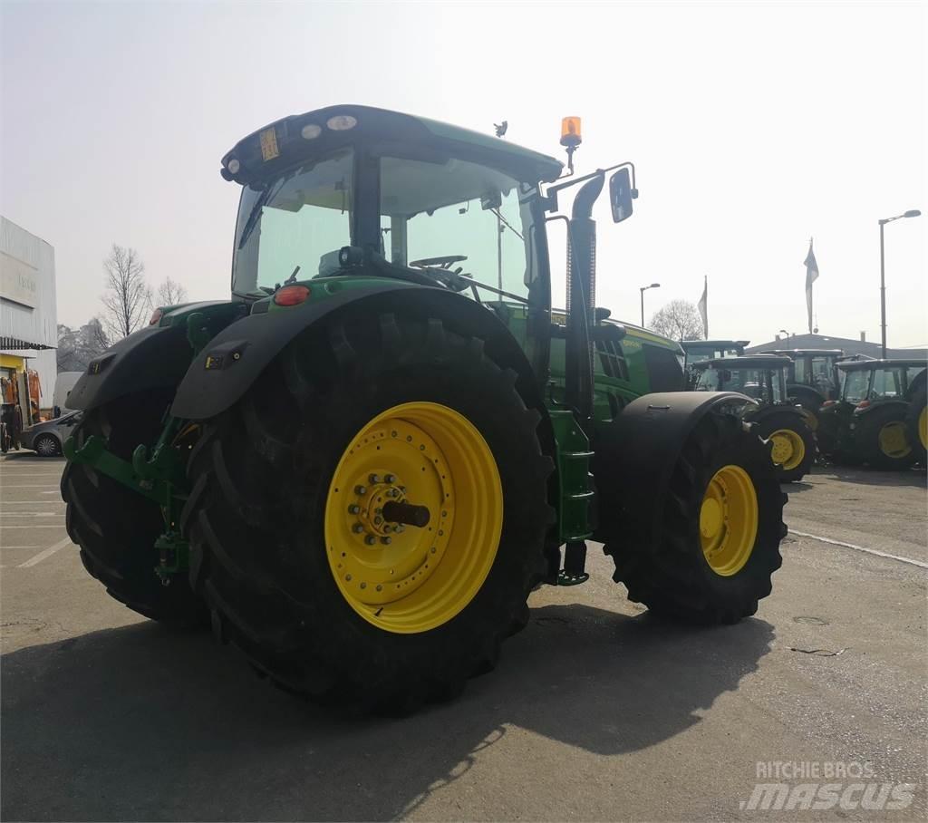 John Deere 6190 R Traktorit