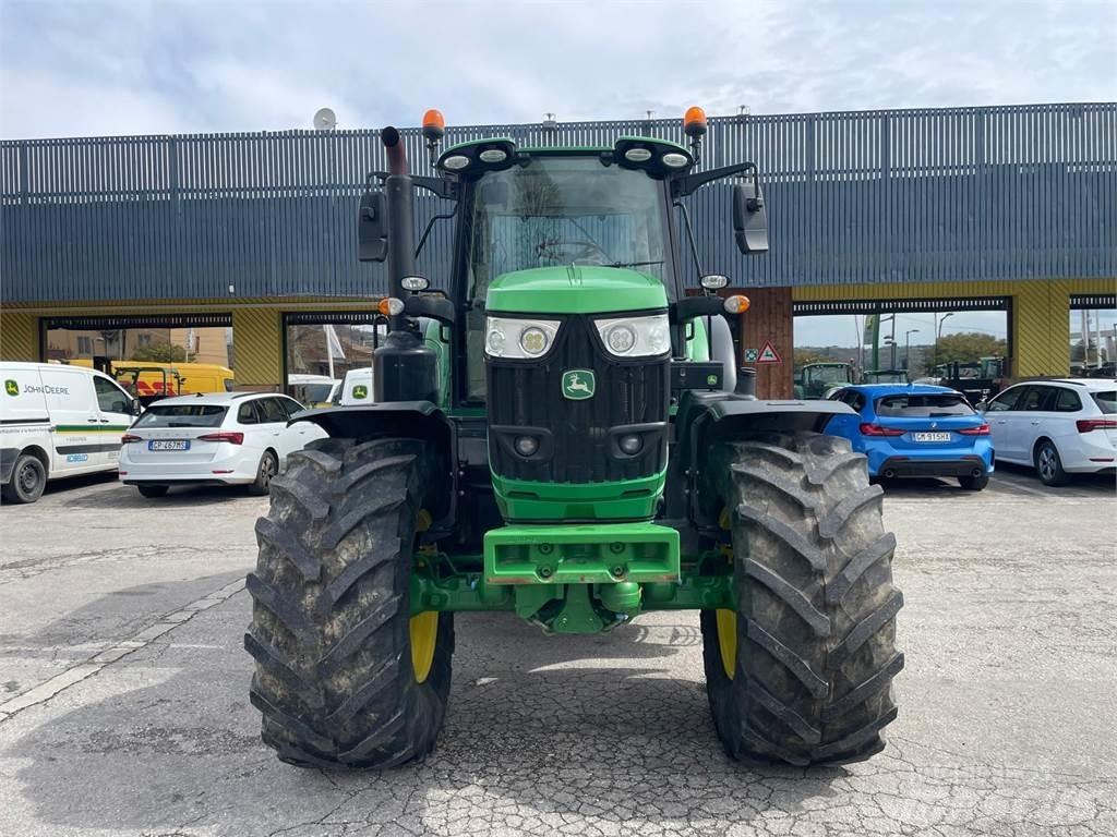 John Deere 6195 M Traktorit