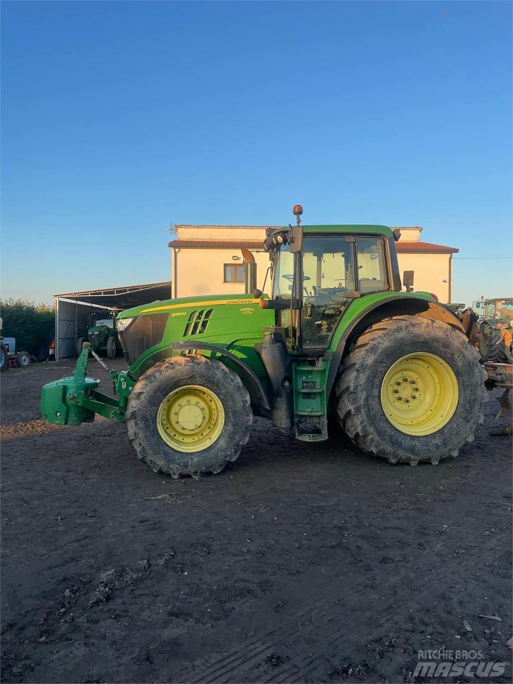 John Deere 6195 M Traktorit