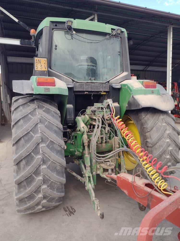 John Deere 6610 Traktorit