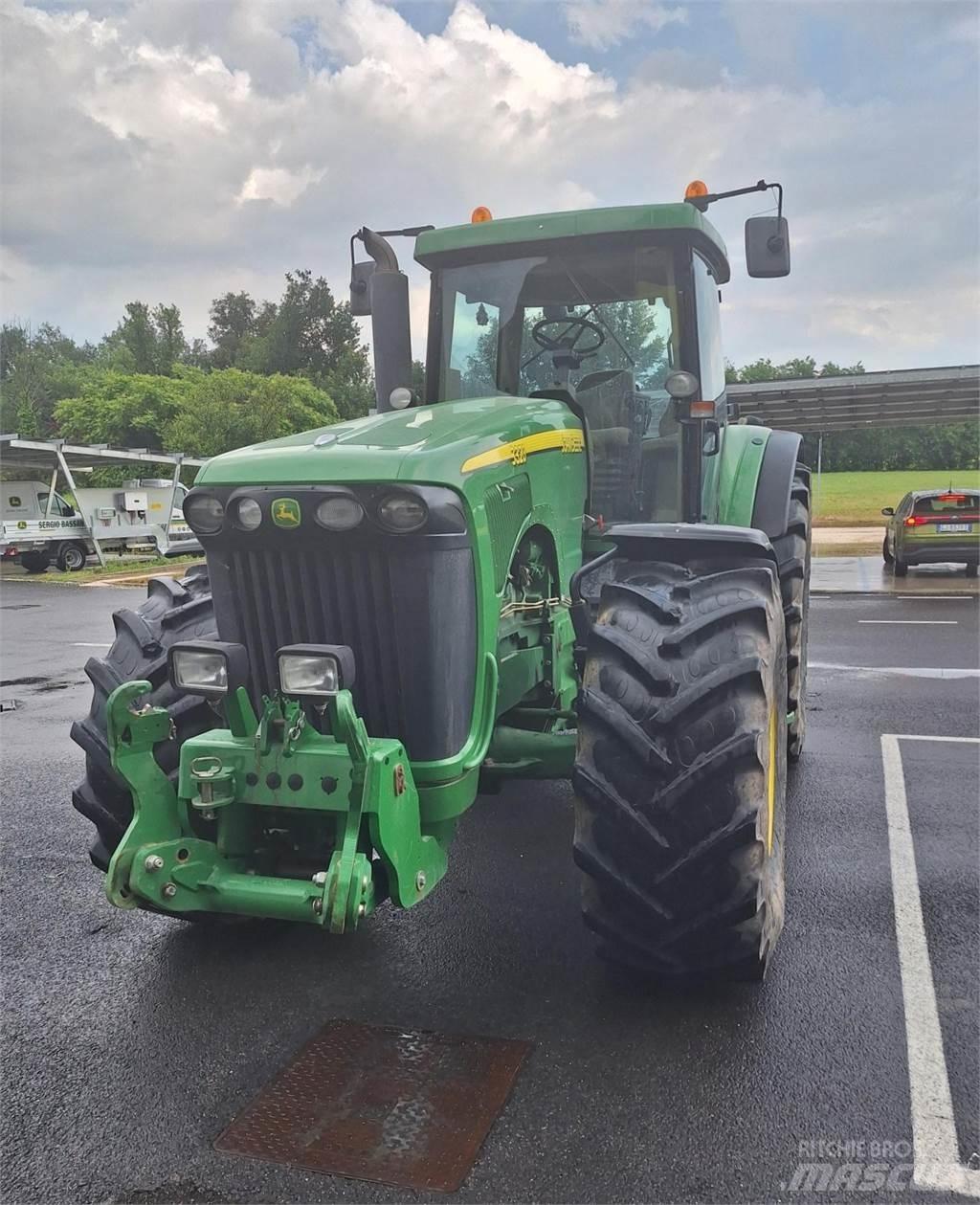 John Deere 8320 Traktorit