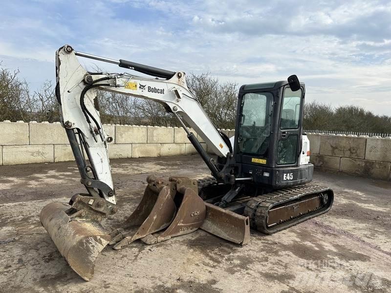 Bobcat E45 Midikaivukoneet 7t - 12t