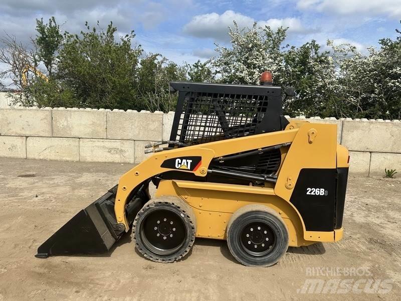 CAT 226B Muut koneet