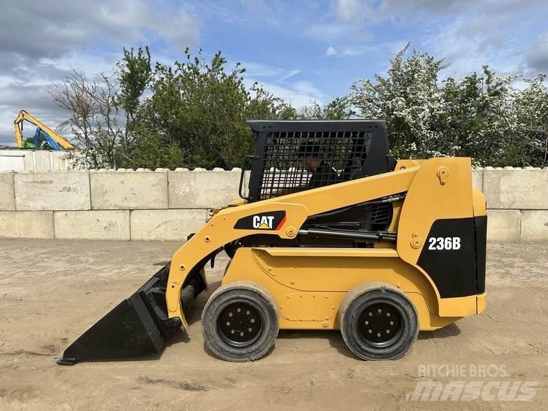 CAT 236B Muut koneet