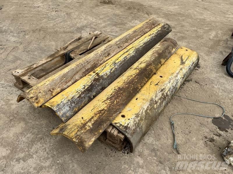  Demolition Side Skirts Muut koneet