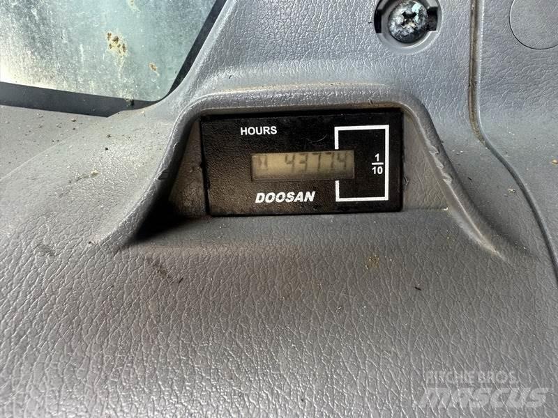 Doosan DX530LC-7 Telakaivukoneet