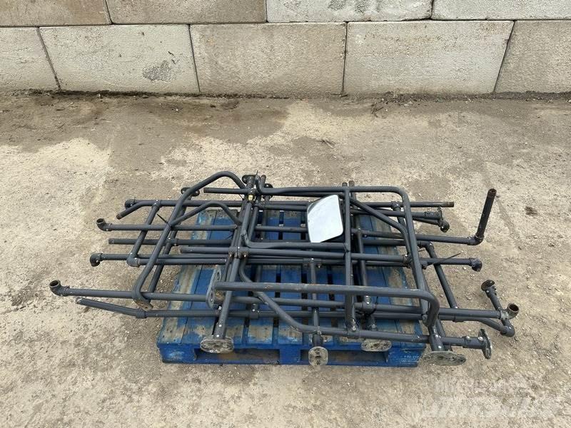  Engine Bay Safety Ring Muut koneet