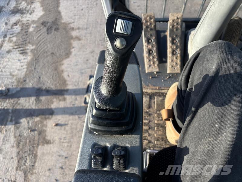 Fuchs MHL250 Muut materiaalinkäsittelykoneet