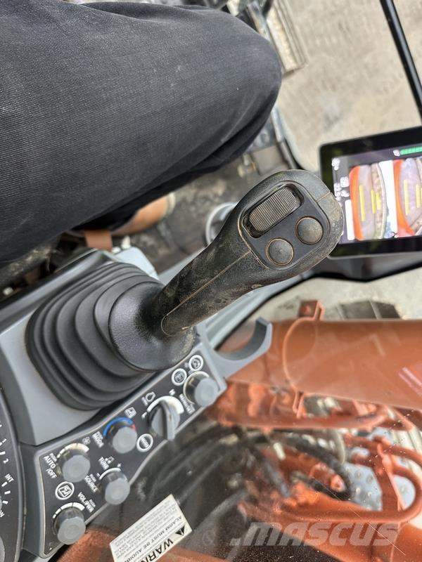 Hitachi ZX130 Telakaivukoneet