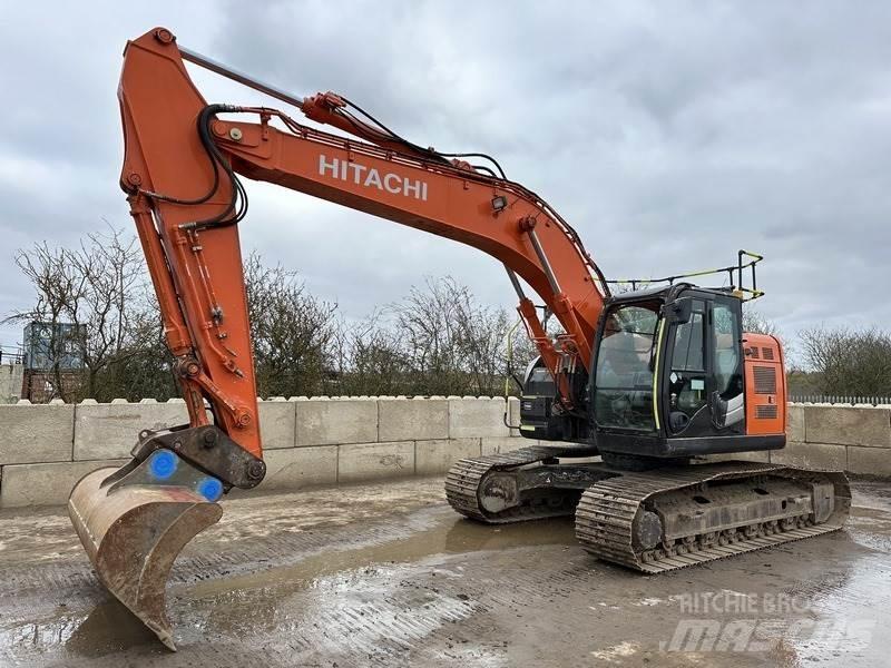 Hitachi ZX225USLC-6 Telakaivukoneet