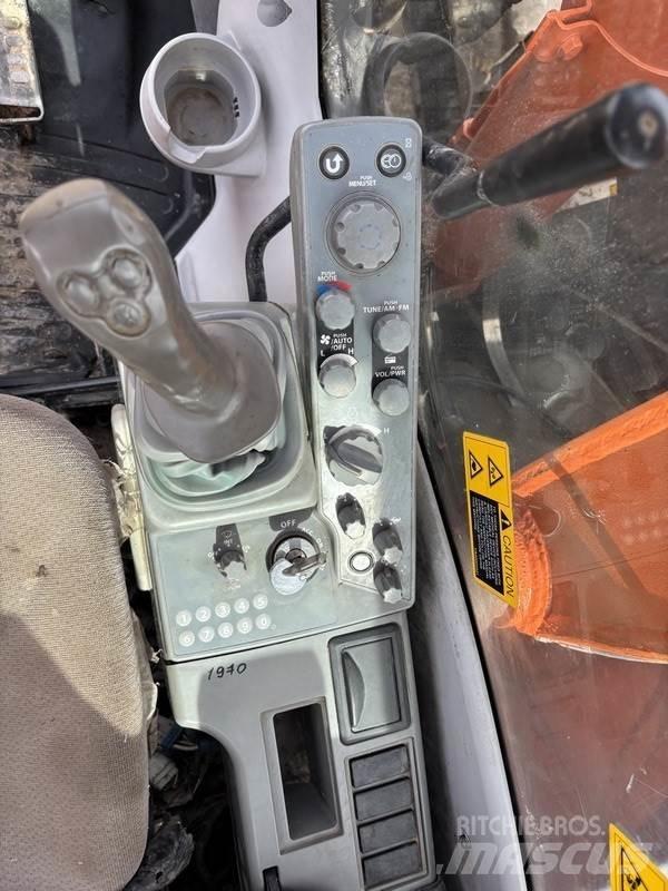 Hitachi ZX85US-5A Pitkävartiset kaivinkoneet