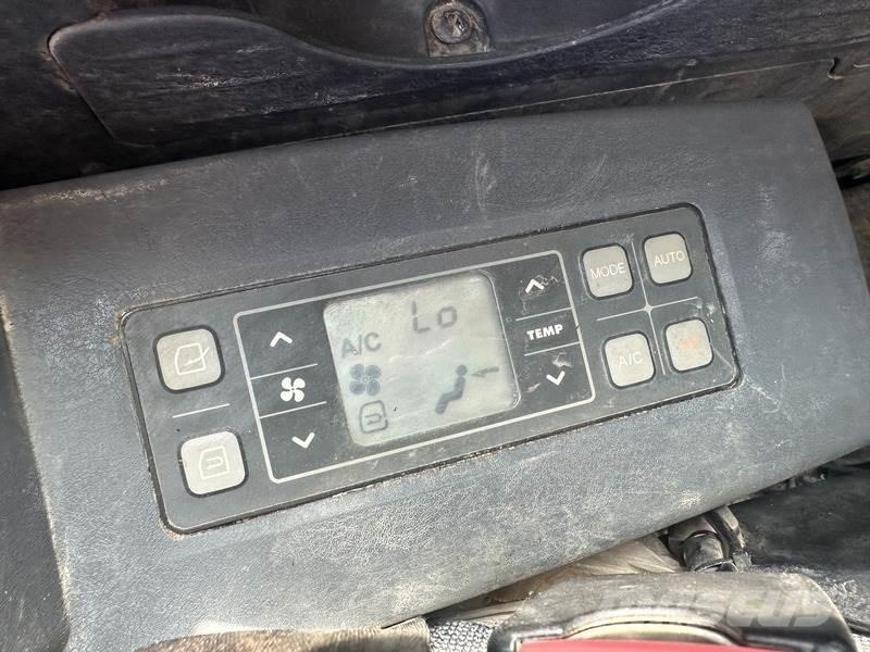 Hyundai HX130LCR Telakaivukoneet
