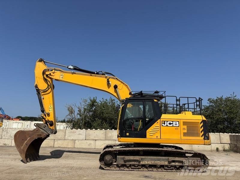 JCB 220X L 4F Telakaivukoneet