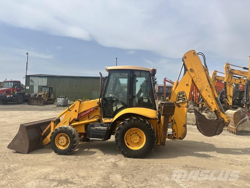JCB 3CX Kaivurikuormaajat