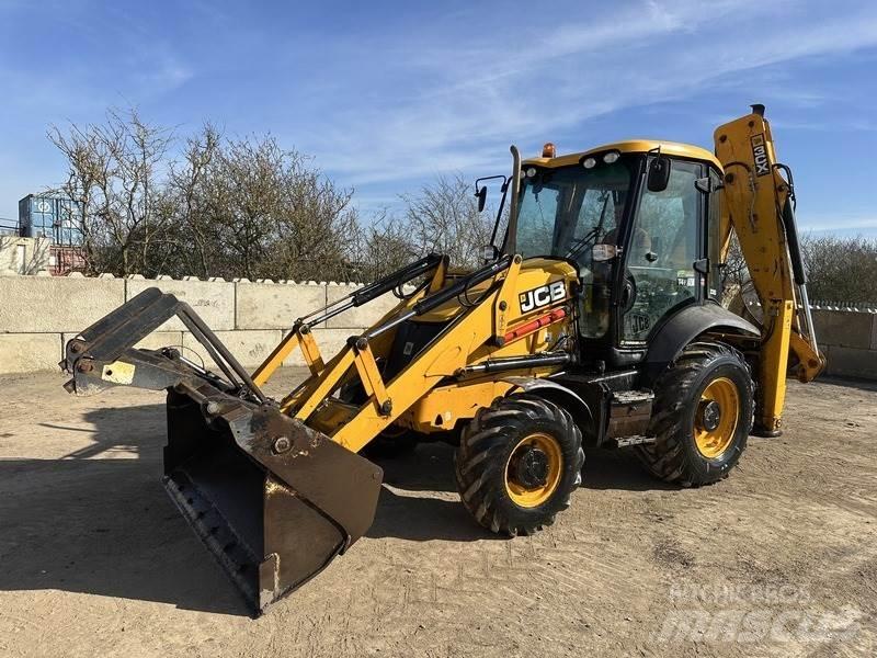 JCB 3CX Sitemaster Kaivurikuormaajat