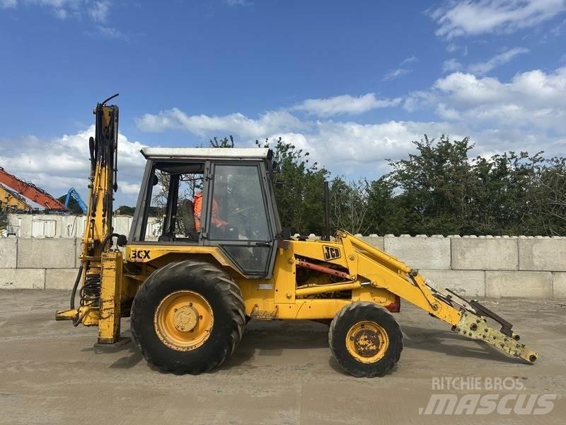 JCB 3CX Sitemaster Kaivurikuormaajat
