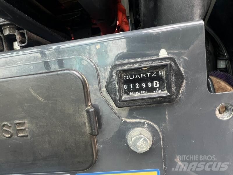 Kobelco SK28SR-6E Minikaivukoneet < 7t