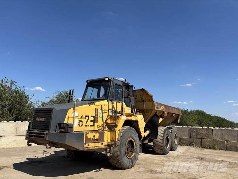Komatsu HM300-1 Dumpperit