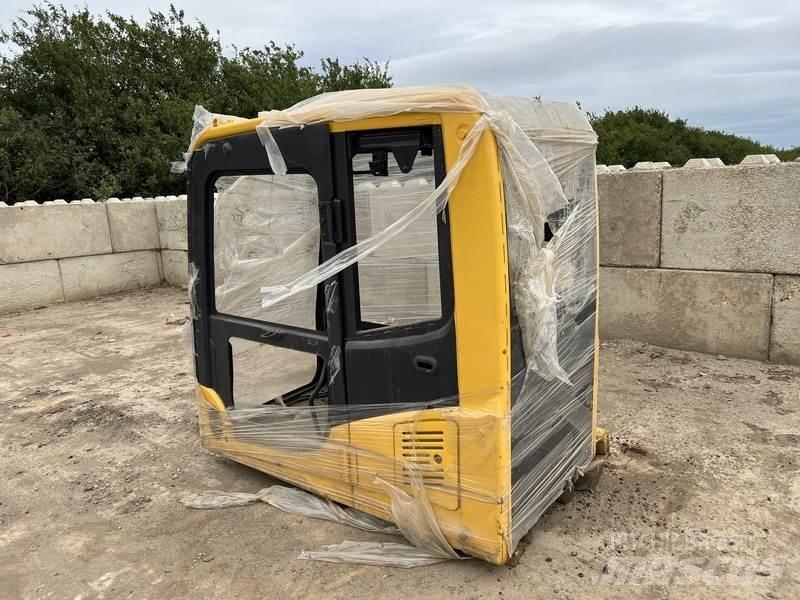Komatsu PC130-8 Muut koneet