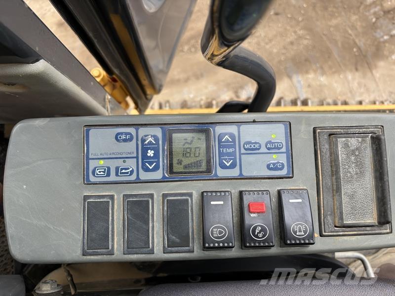 LiuGong CLG925E Telakaivukoneet