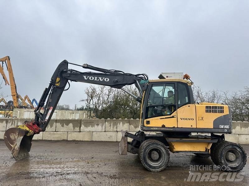 Volvo EW140 Pyöräkaivukoneet