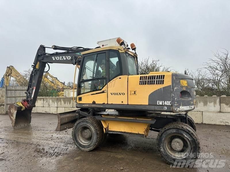 Volvo EW140 Pyöräkaivukoneet