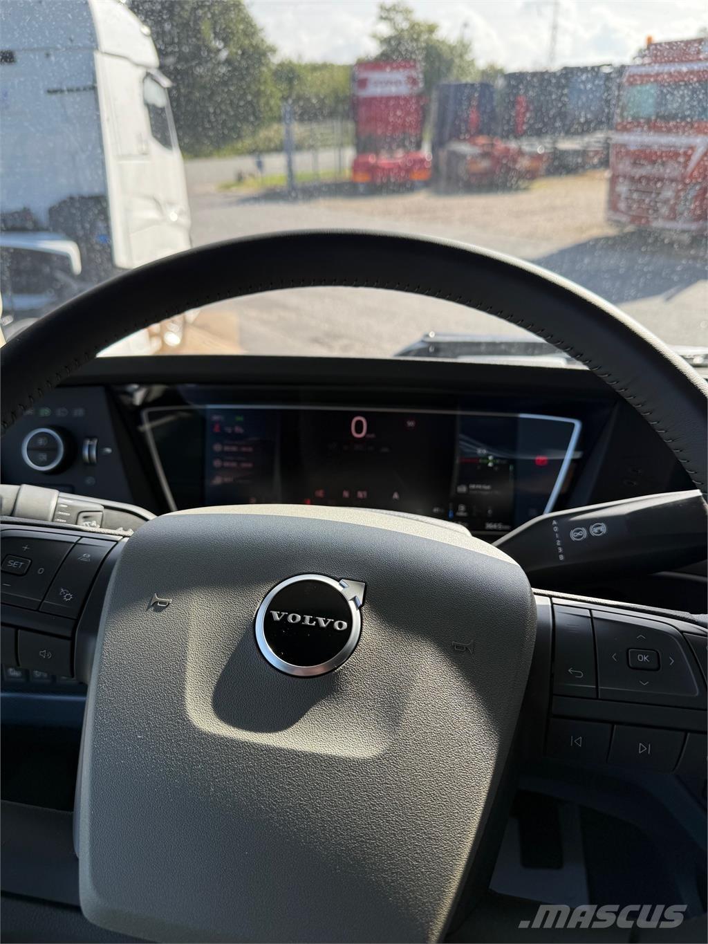 Volvo FH Vetopöytäautot