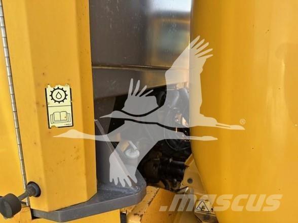 Volvo G976 Tiehöylät