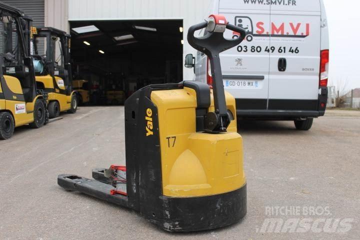 Yale MP20AC Lavansiirtotrukit