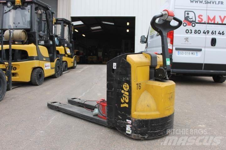 Yale MP20AC Lavansiirtotrukit