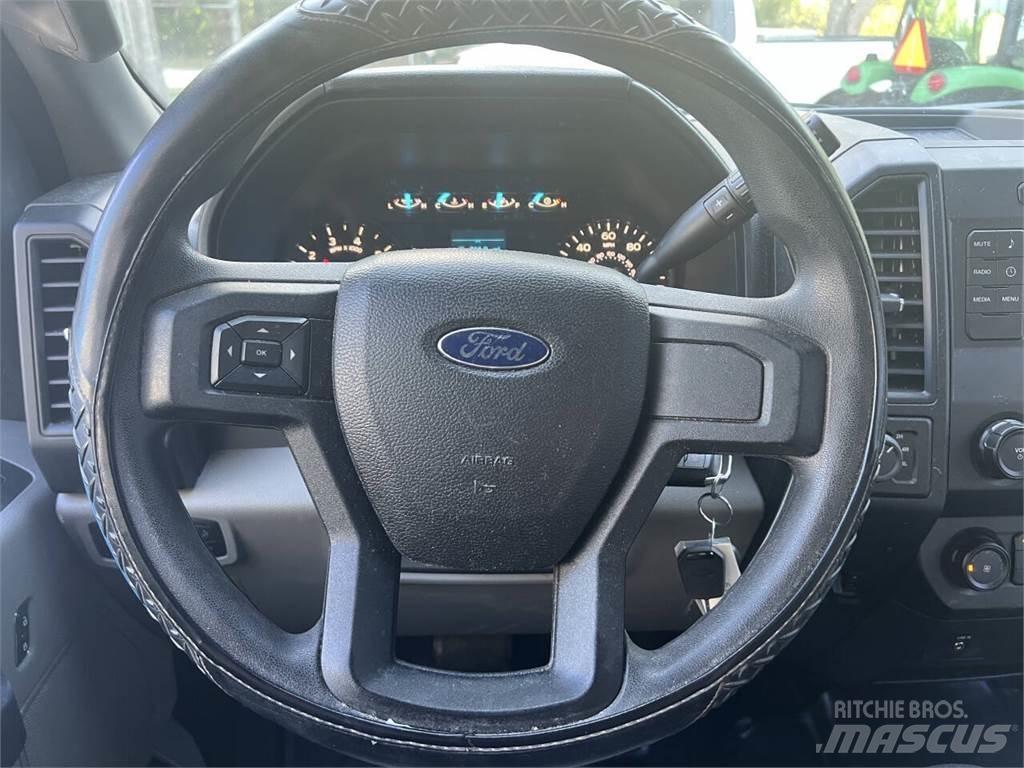Ford F-150 Lava-autot