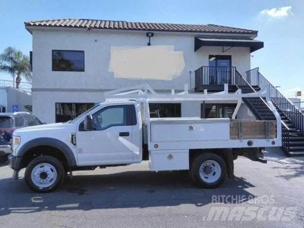 Ford F550 CONTRACTOR Umpikorikuorma-autot