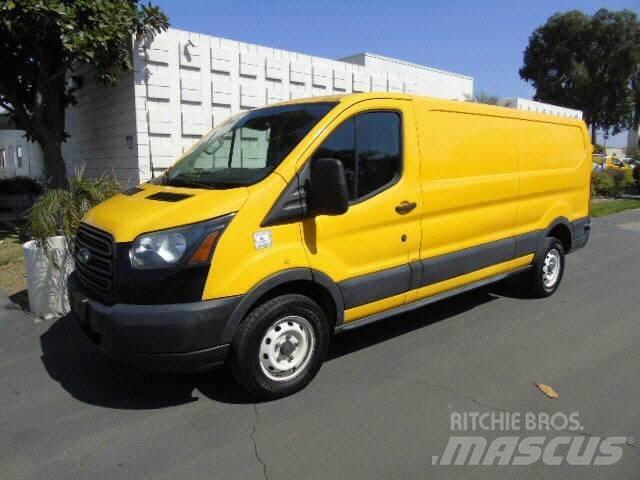 Ford TRANSIT 250 CAR Umpikorikuorma-autot