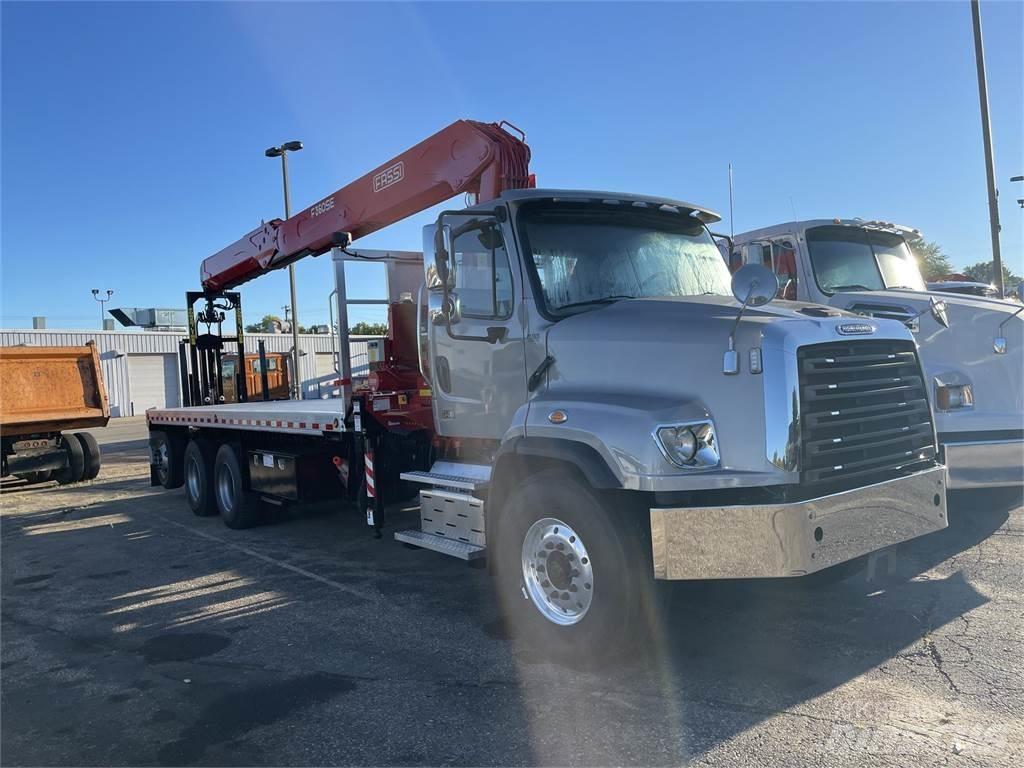Freightliner 114SD Kuorma-autoalustat