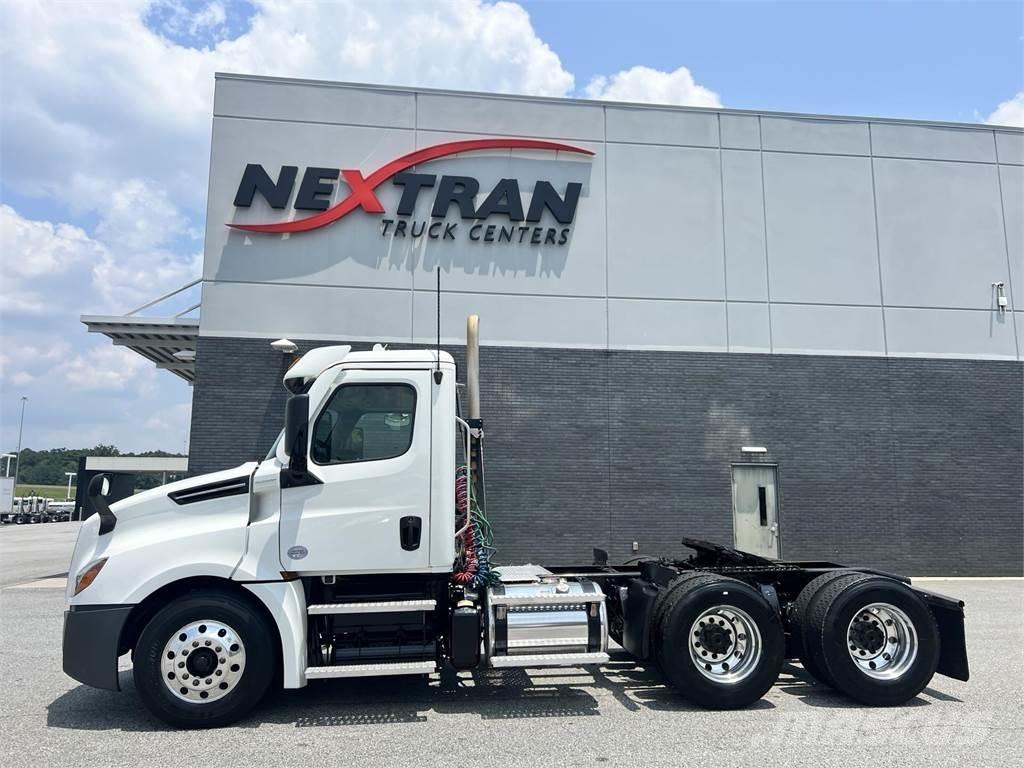 Freightliner Cascadia Vetopöytäautot