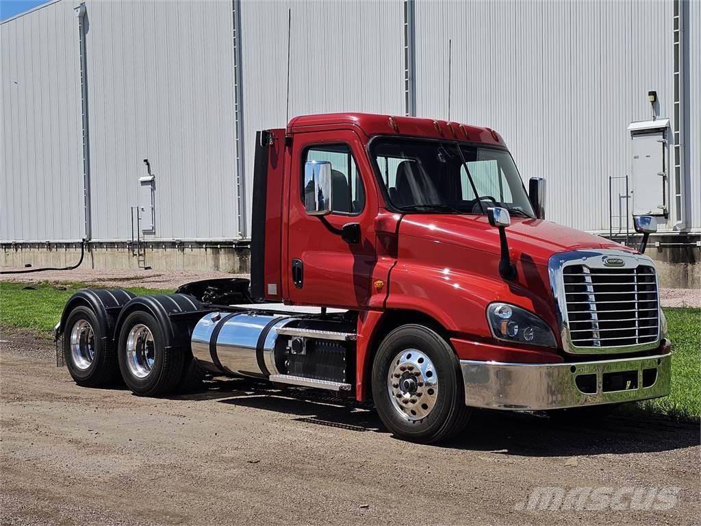 Freightliner Cascadia Vetopöytäautot